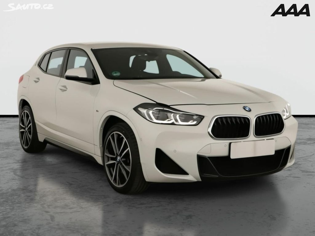 BMW X2, xDrive25e, 4X4, Automat